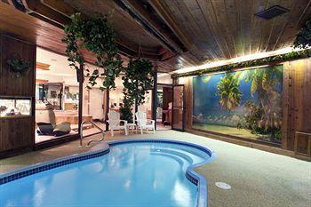 Sybaris Pool Suites Mequon Brown Deer Extérieur photo